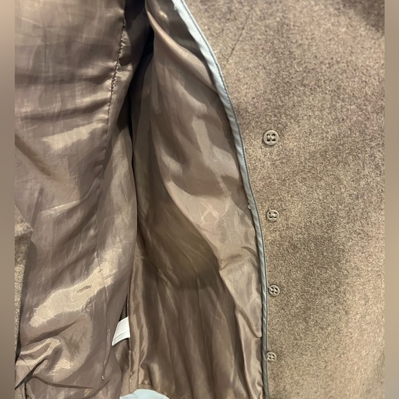 New York & Company Light Brown tan button up coat, medium - Picture 6 of 8